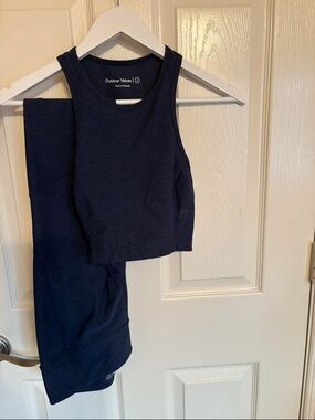 Outdoor Voices Navy Sleeveless Tank Top Leggings Set - Small top, medium bottom